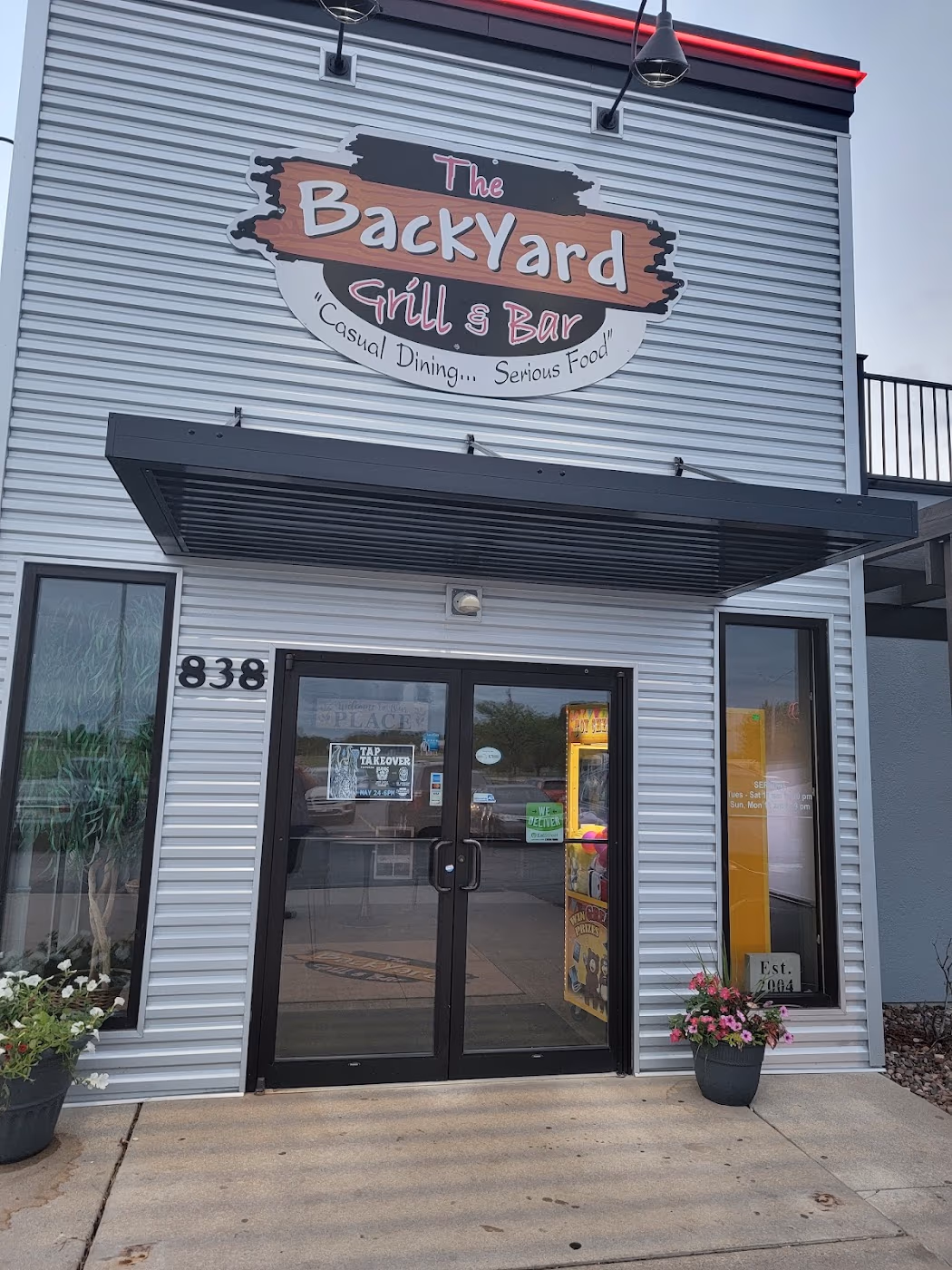 Kurtev's Backyard Bar and Grill photo 2