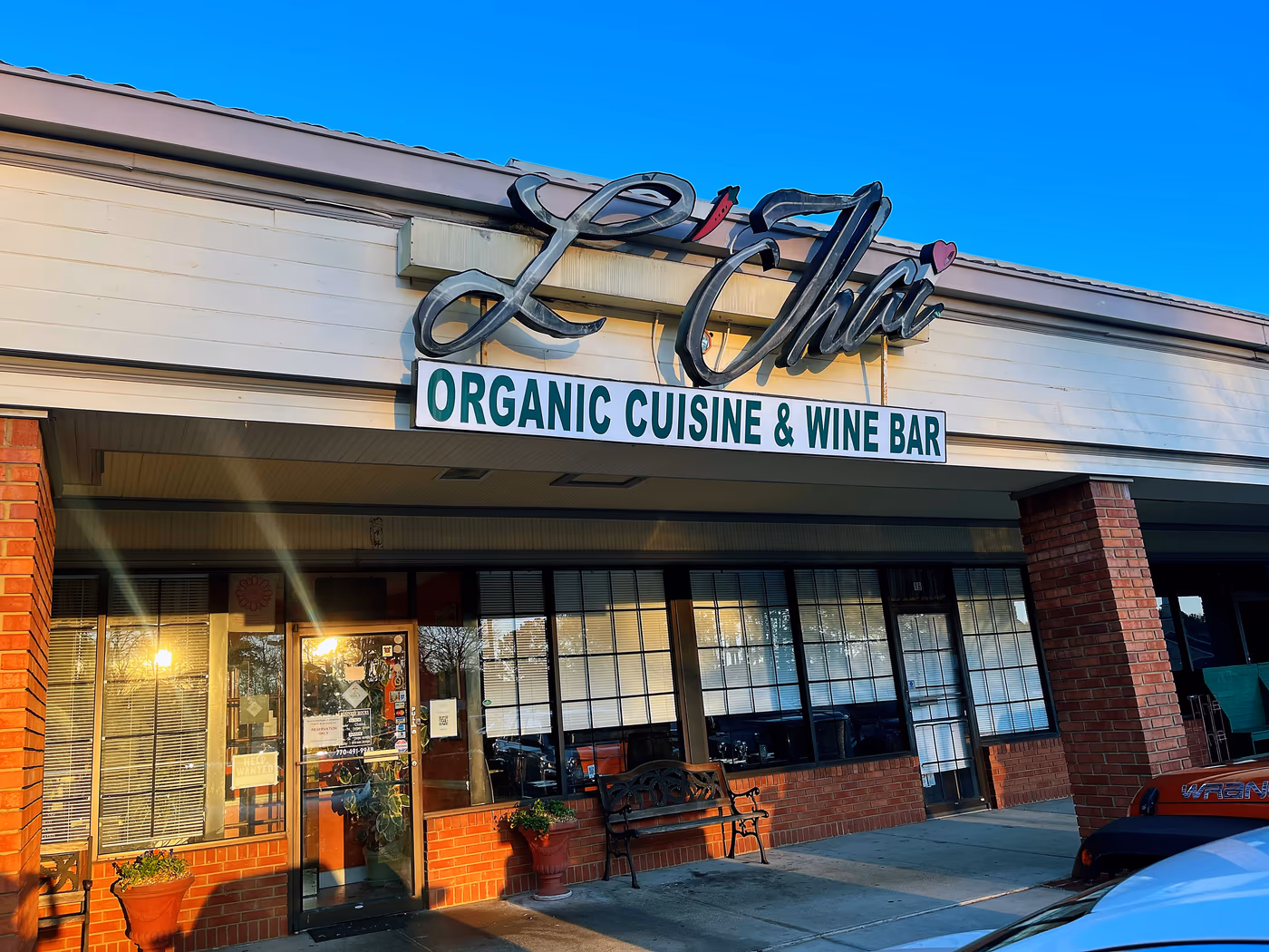 L'thai Organic Cuisine & Wine Bar (Tucker)
