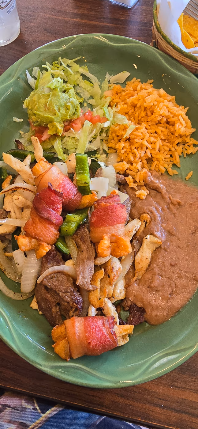 La Cantera Mexican Restaurant photo 2