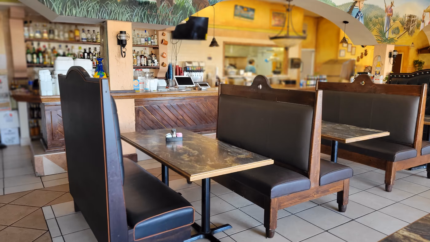 La Carreta Mexican Restaurant photo 2