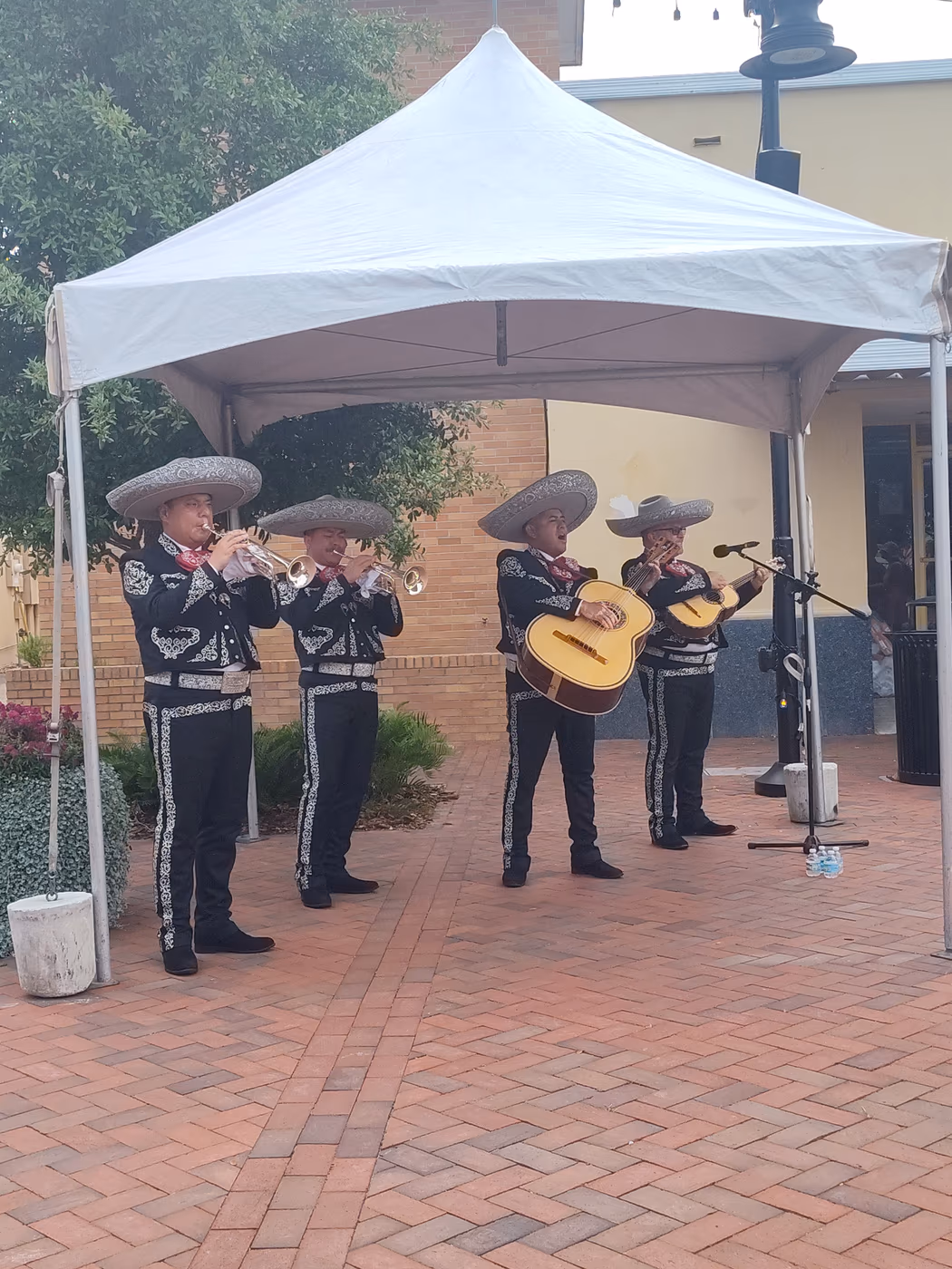 La Fiesta Mexicana Restaurant