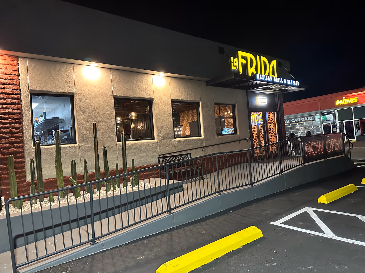 La Frida Mexican Grill & Seafood