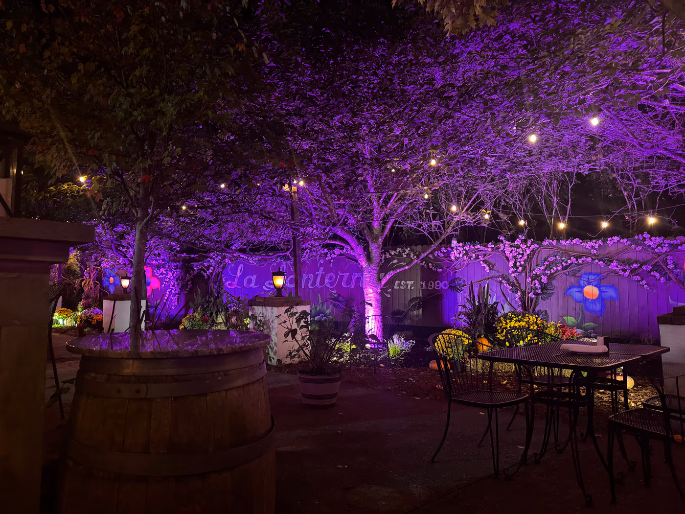 La Lanterna Restaurant Wine & Beer Garden