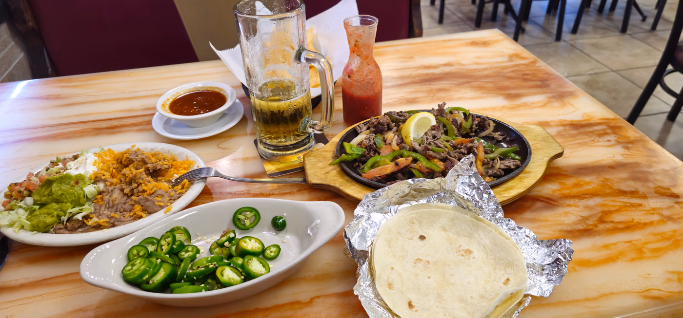 La Ruleta Mexican Restaurant photo 3