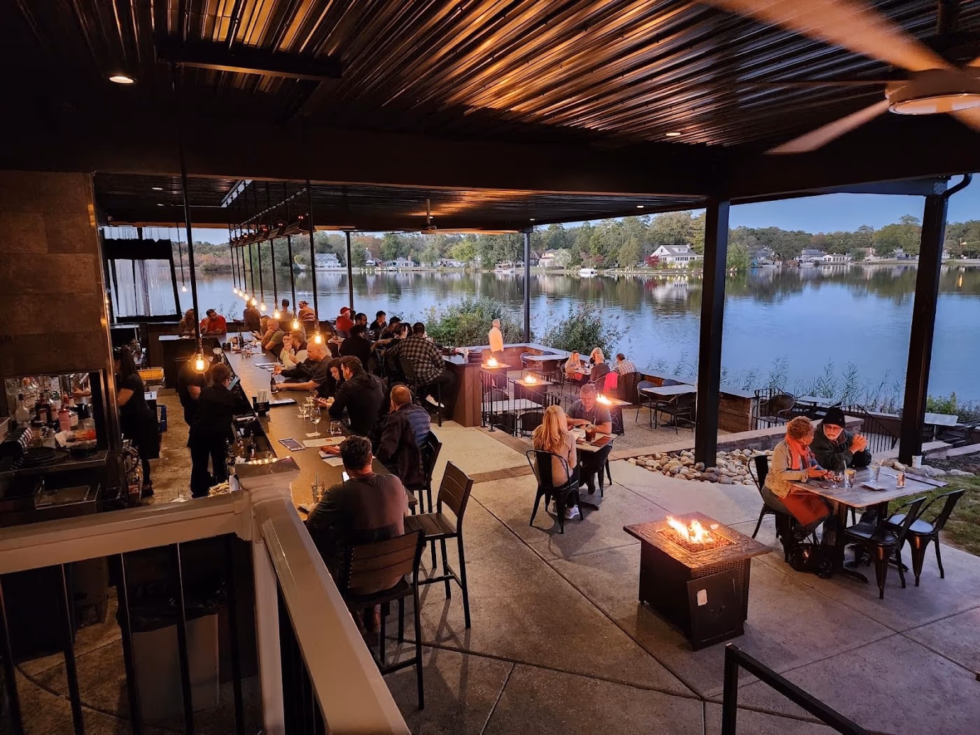 Lake House Restaurant photo 2