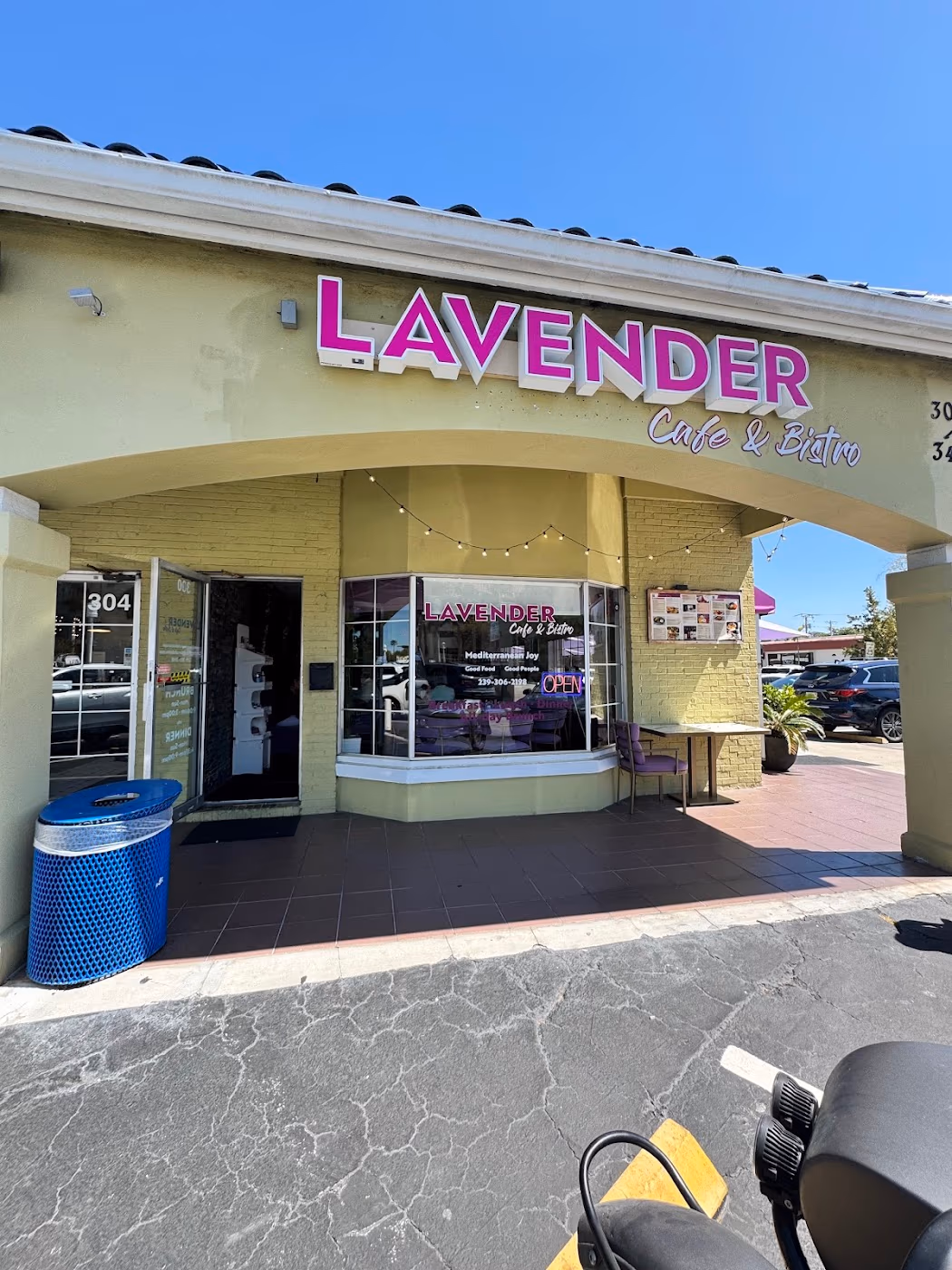 LAVENDER Cafe & Bistro photo 2