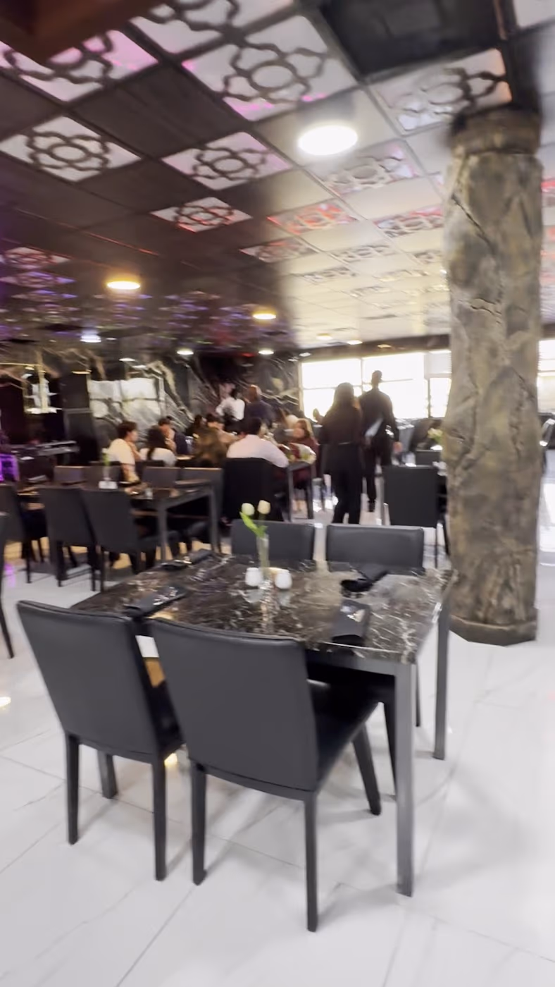 Layali Dubai Restaurant مطعم ليالي دبي photo 4
