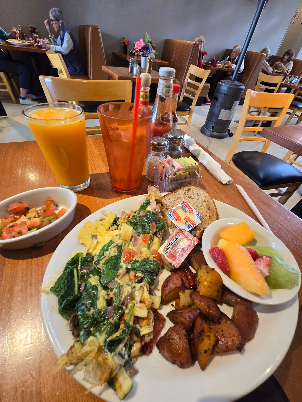 Lazy Daisy Cafe photo 2
