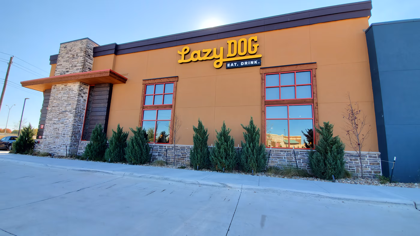 Lazy Dog Restaurant & Bar