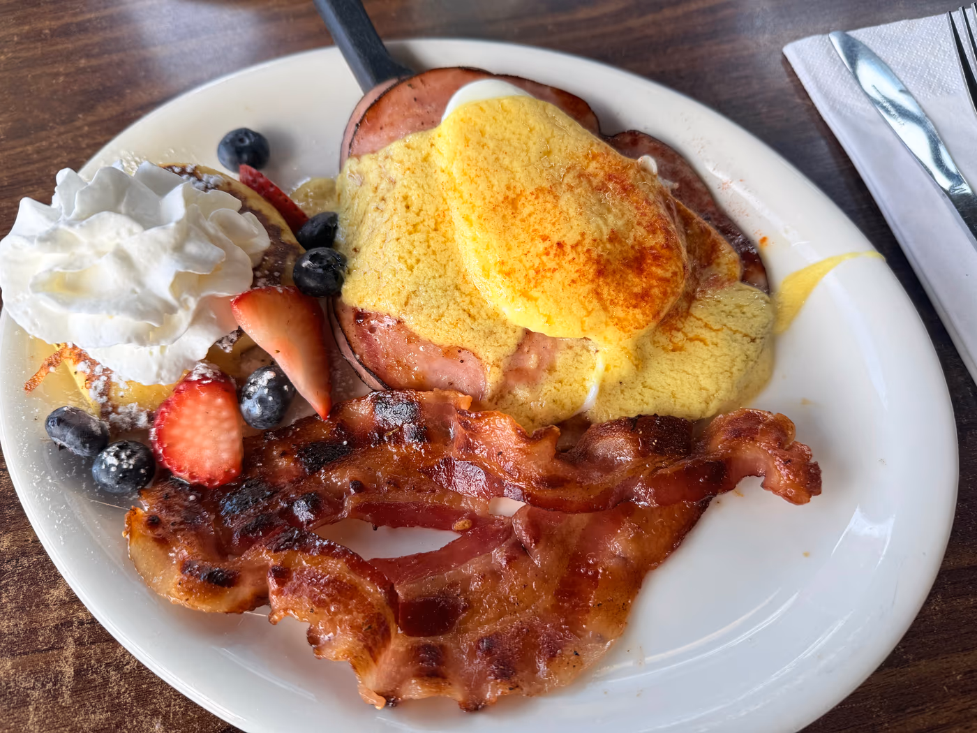 Le Peep Cafe photo 4
