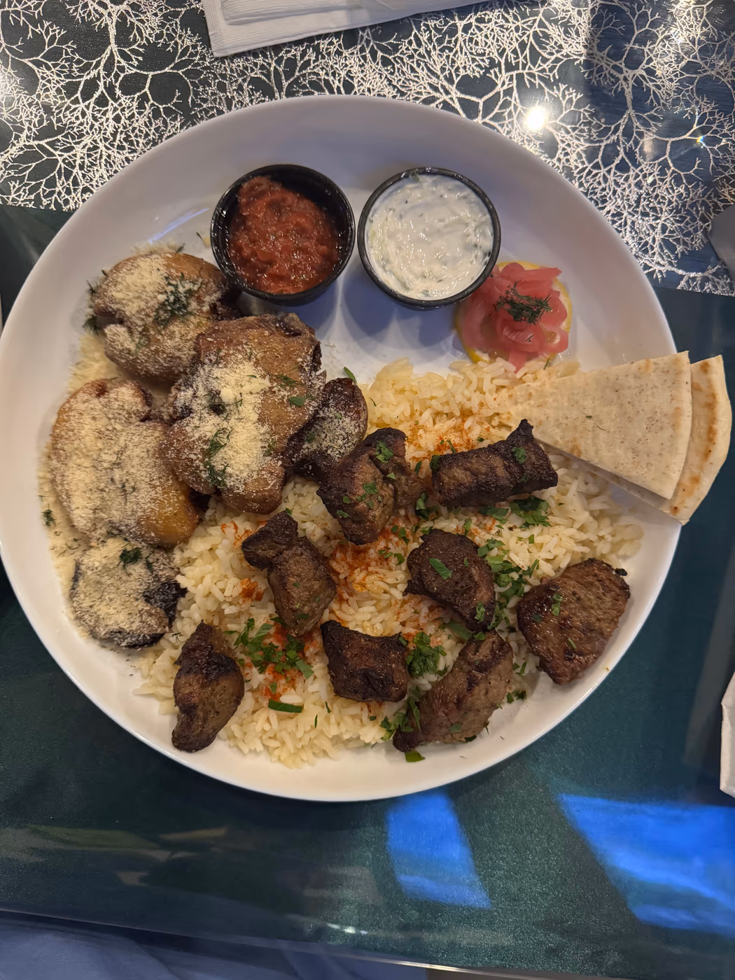 Leila International Cuisine photo 3