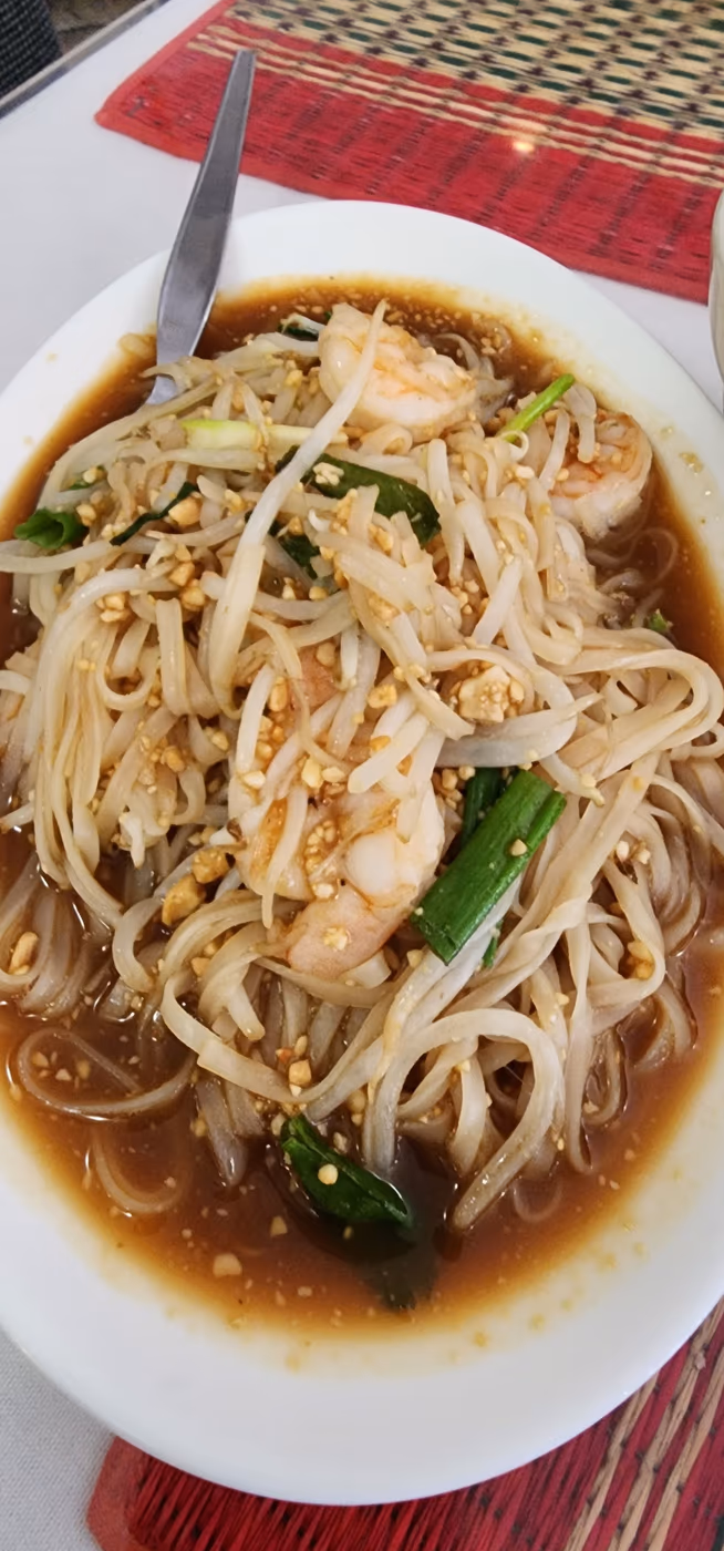 Lek's Taste of Thailand photo 2