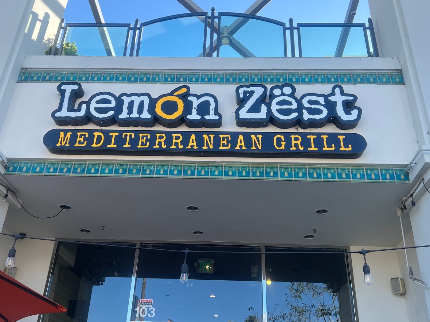 Lemón Zëst