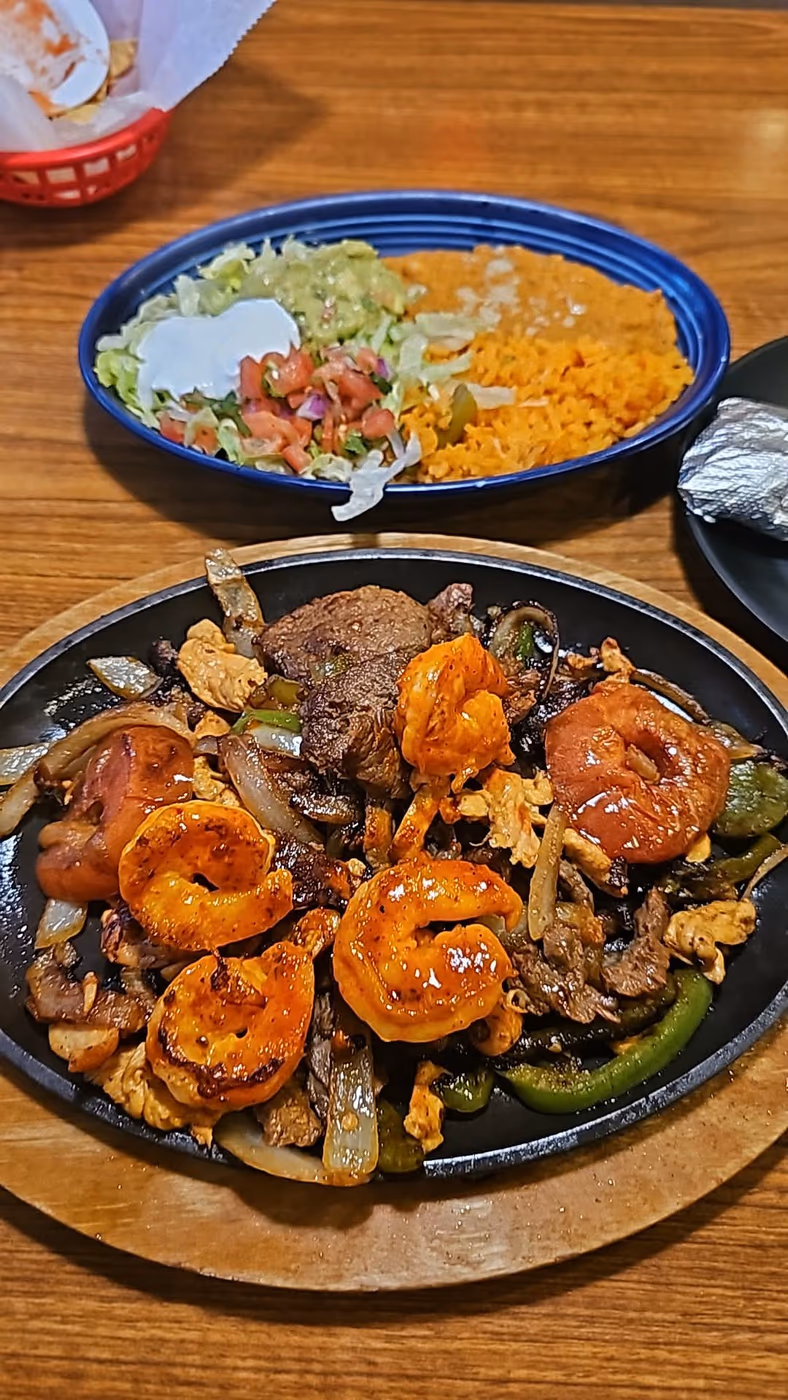 Leon Mexican Cuisine photo 2