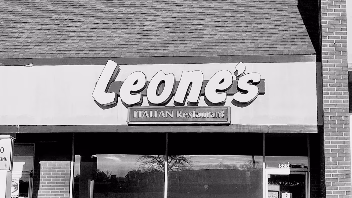 Leones Italian Restaurant