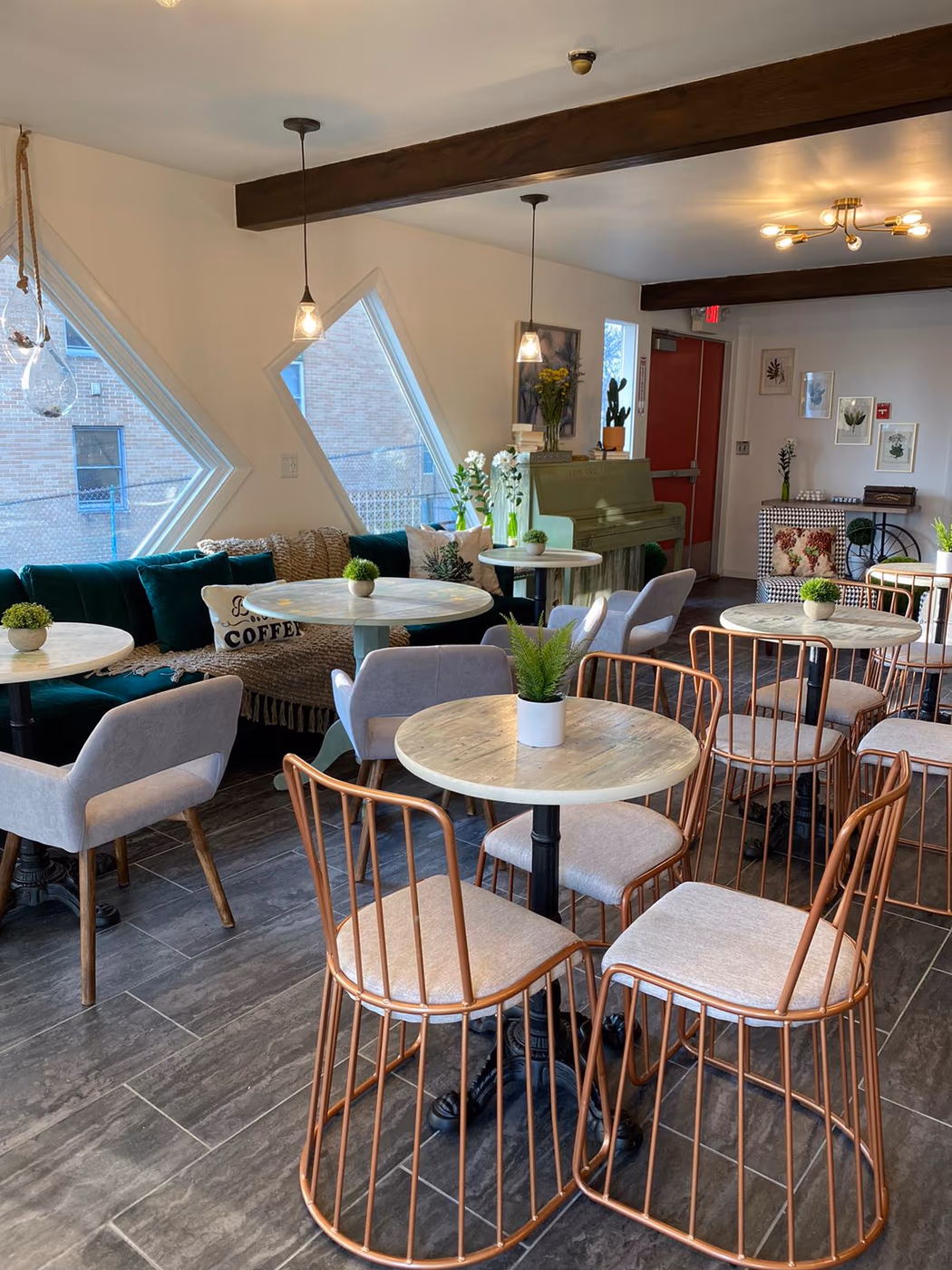 Life Garden Cafe