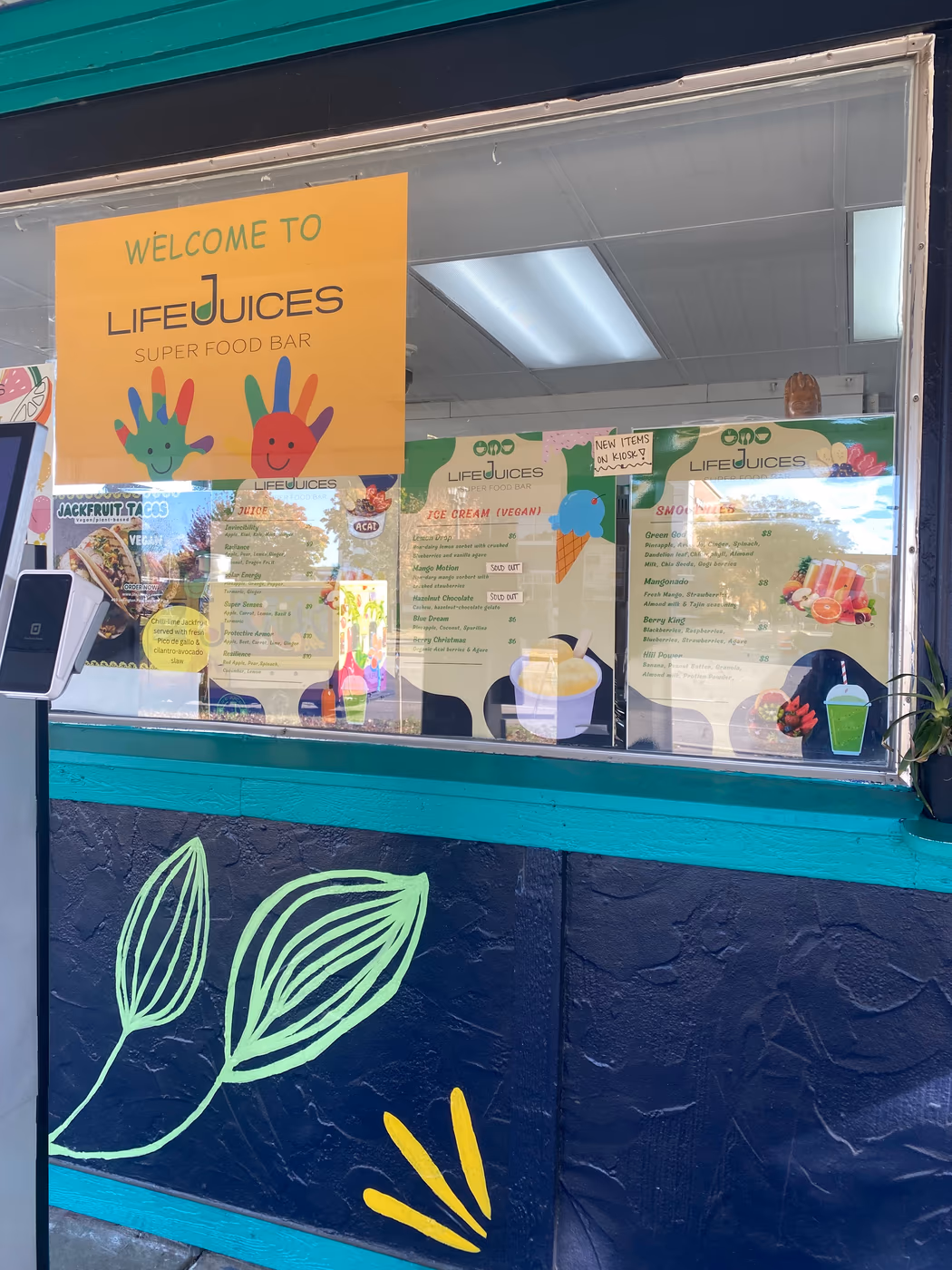 Life Juices Super Food Bar