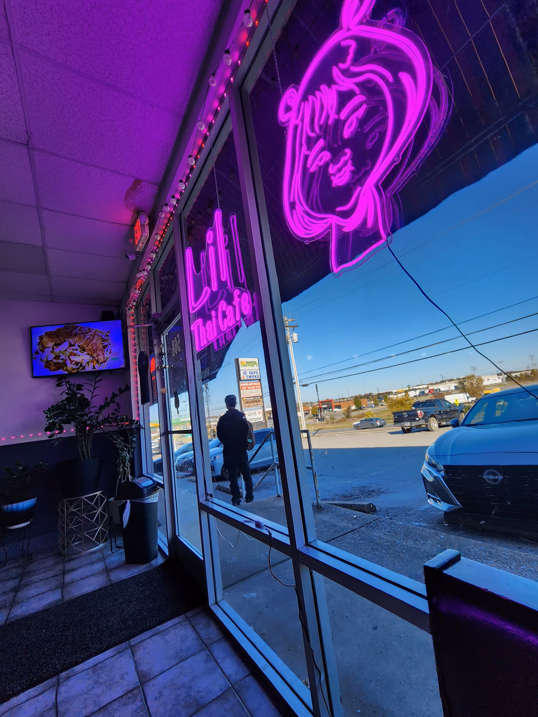 Lil Thai Cafe