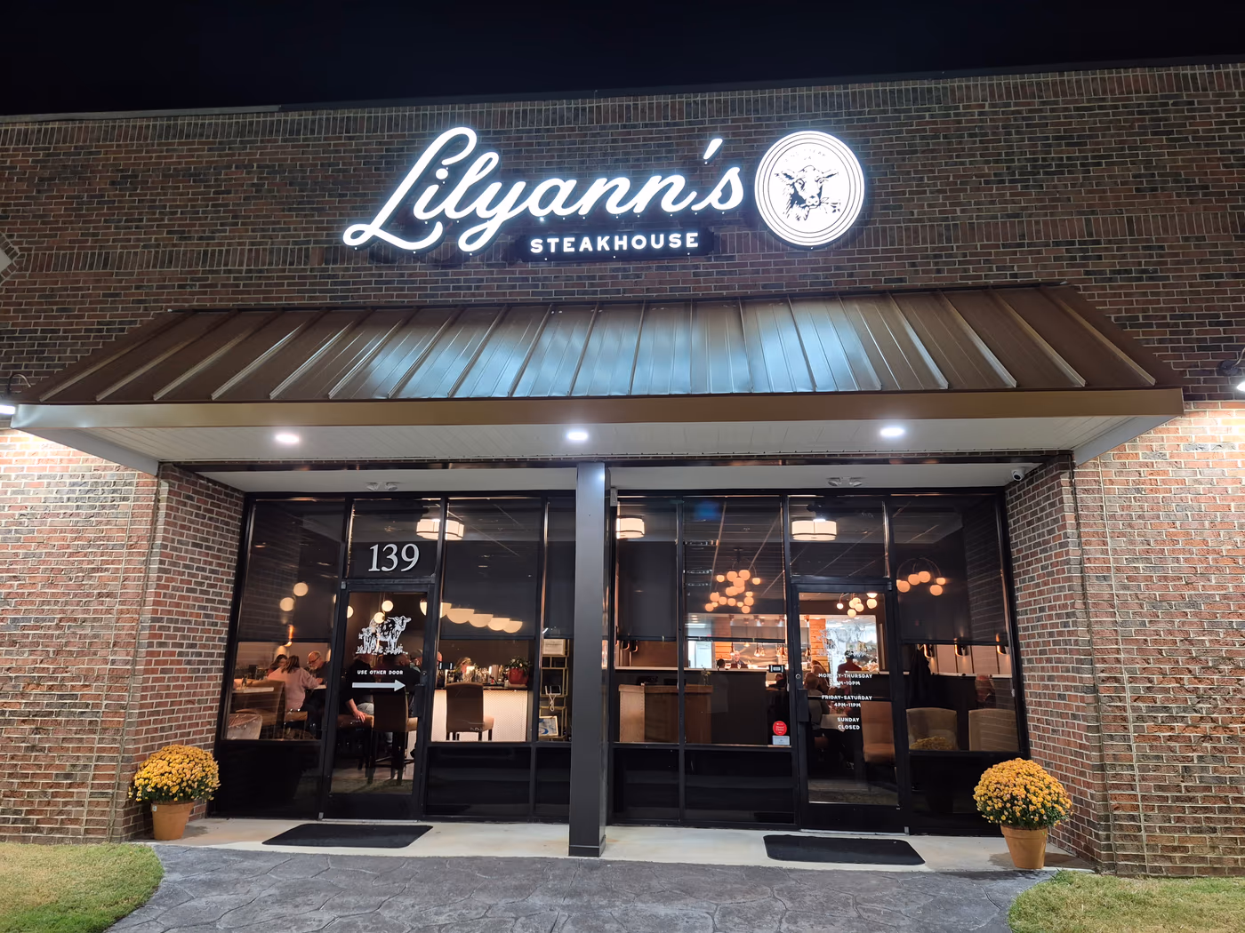 Lilyann's Steakhouse