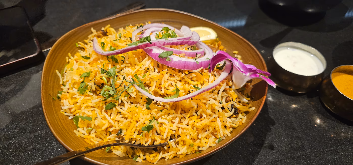 Lime & Lemon Indian Grill & Bar