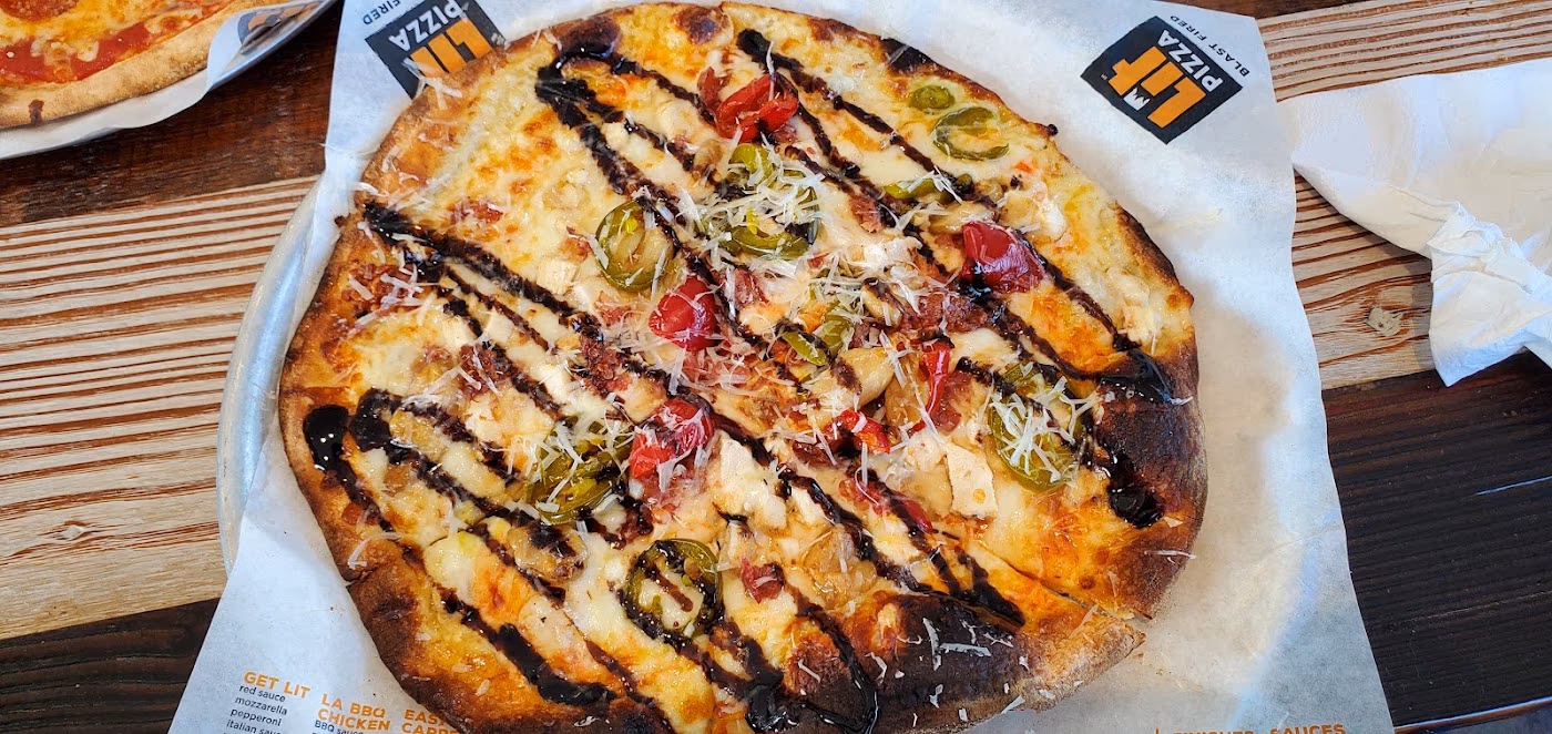 Lit Pizza