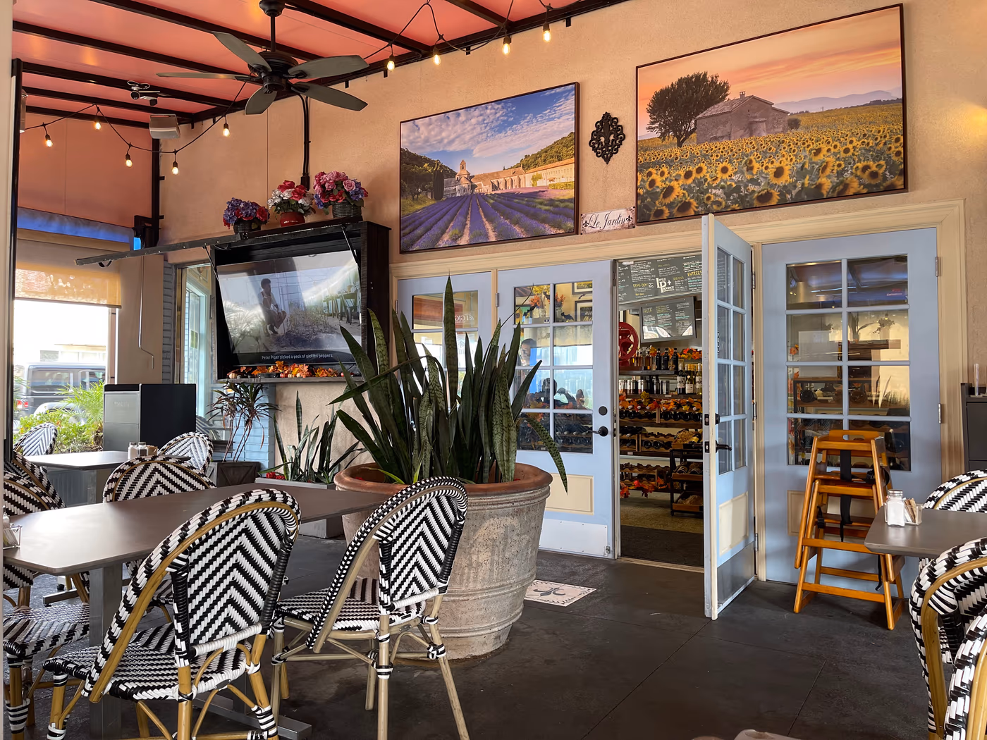 Little Provence Cafe photo 3
