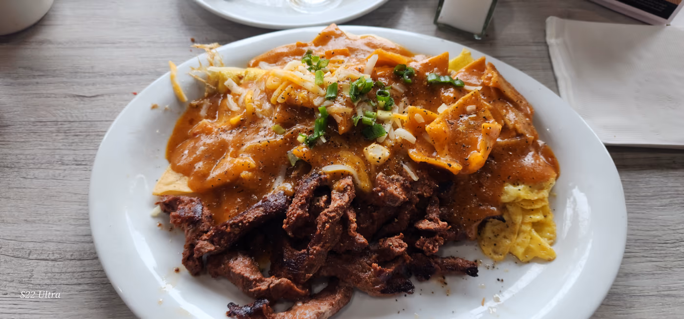 Loaded Cafe Restaurants Gardena