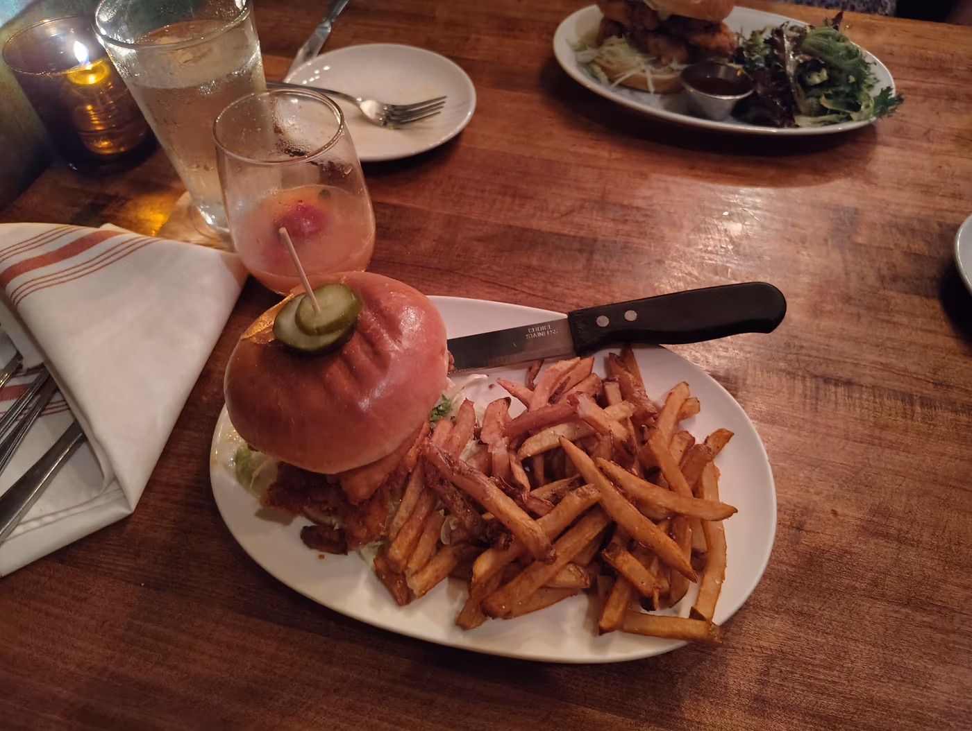 Local 22 Kitchen & Bar photo 4