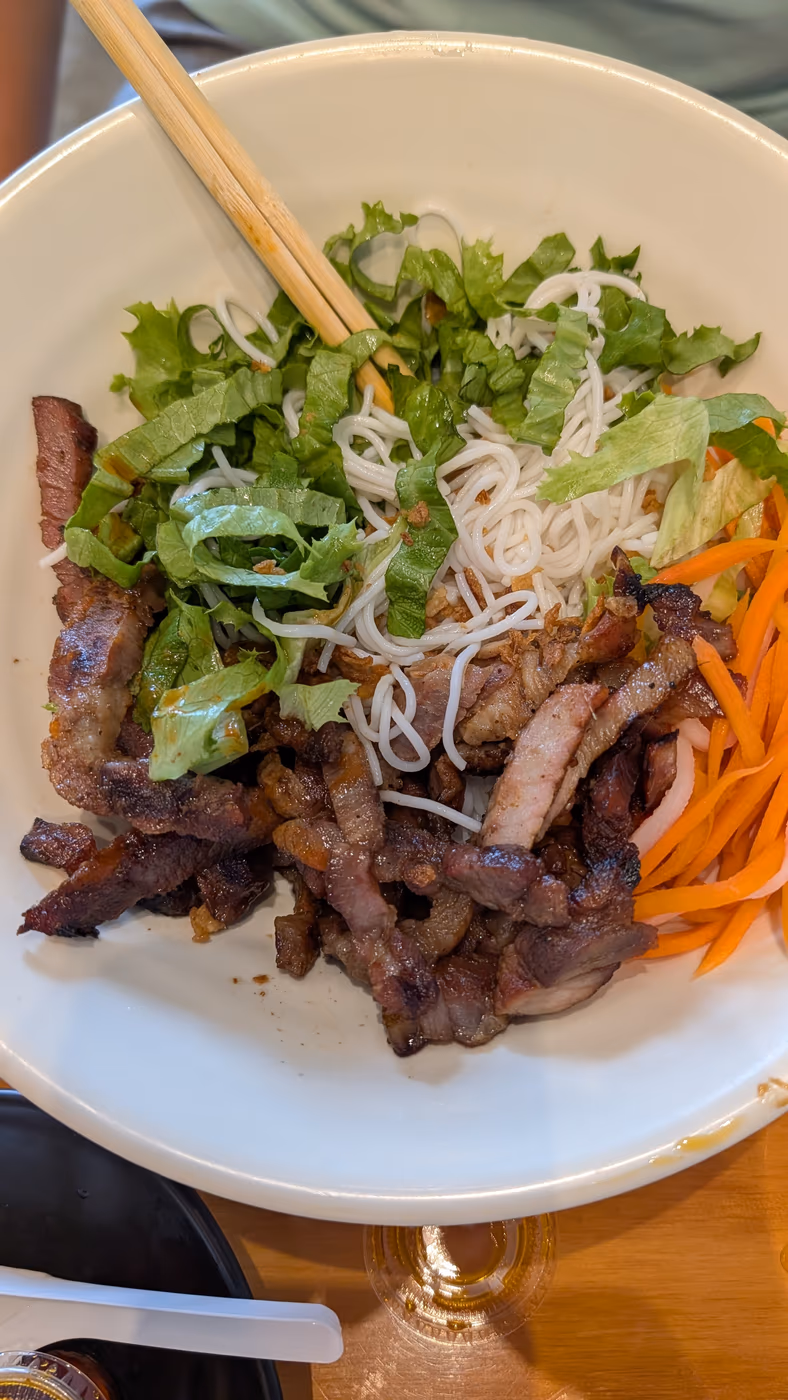 Local Pho photo 3