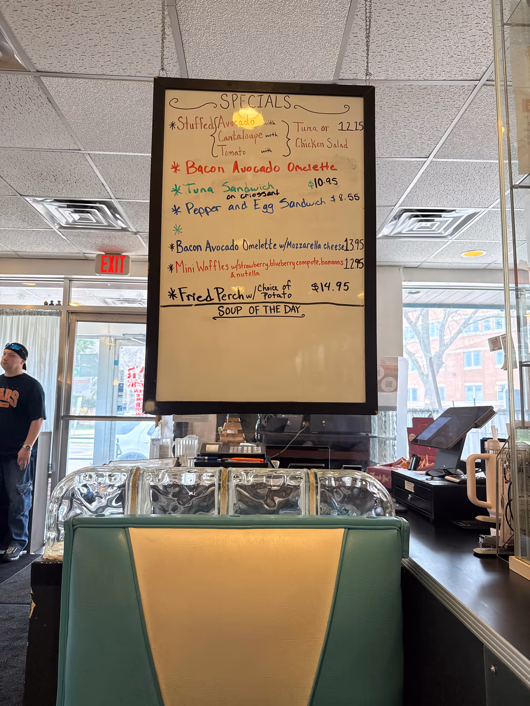 Lola's Diner