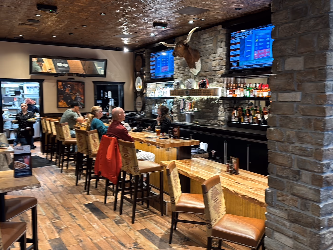 LongHorn Steakhouse photo 2