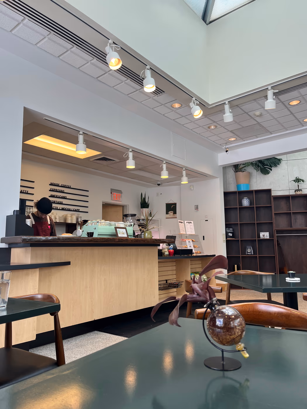 Looma Café photo 4