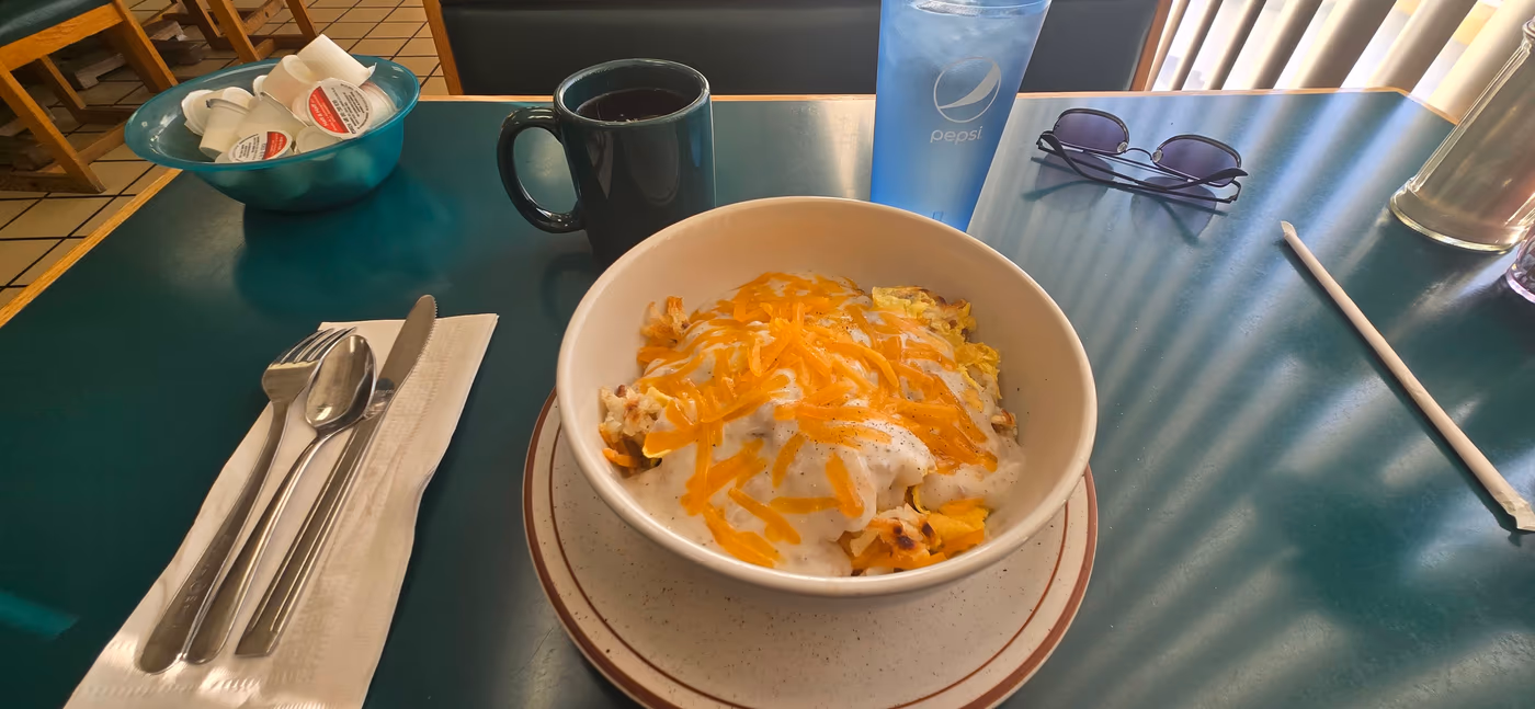 Lori's Cafe photo 3
