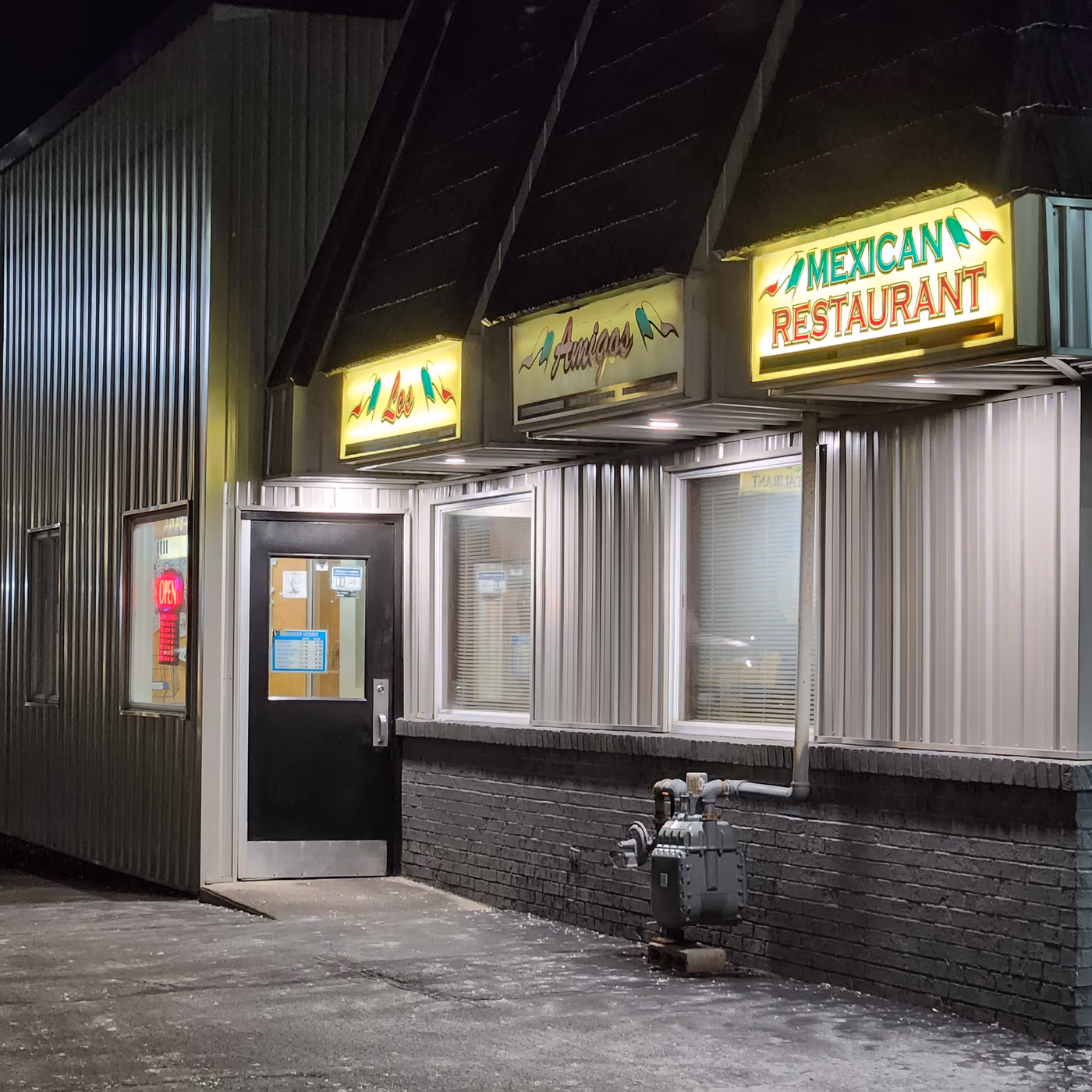 Los Amigos Mexican Restaurant photo 4