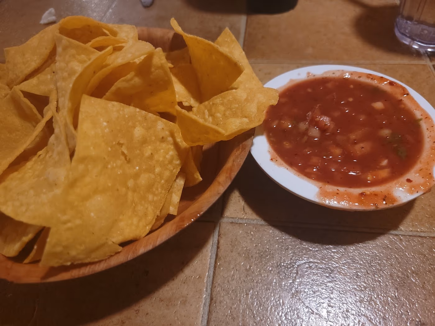 Los Compadres Restaurant photo 3
