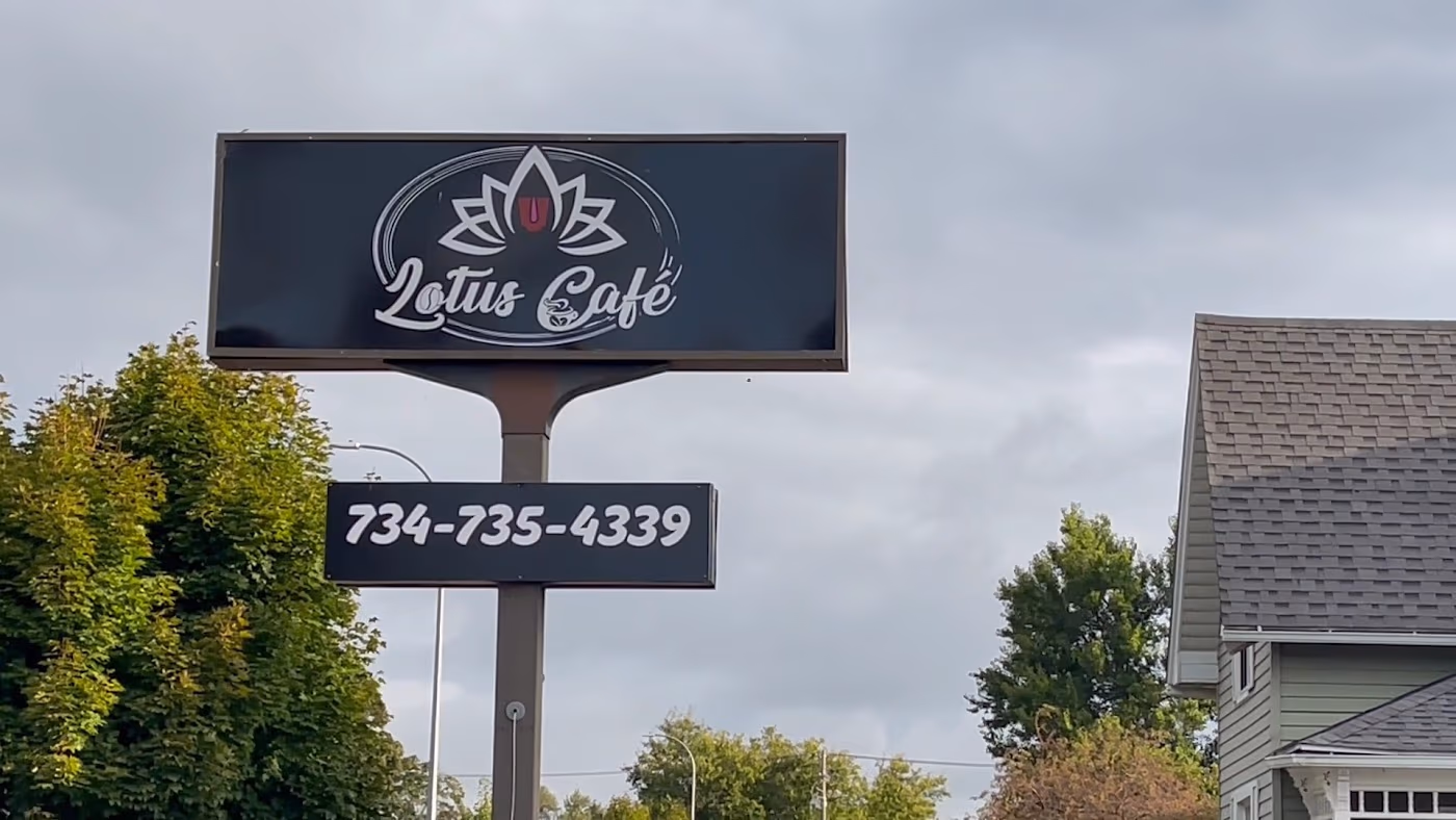 Lotus Cafe photo 4