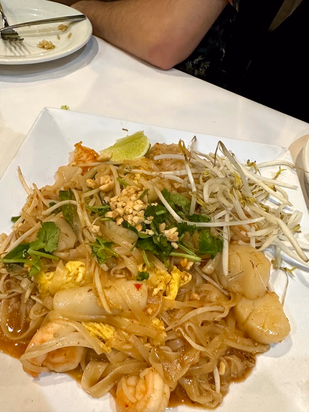 Lotus Thai Dining photo 4