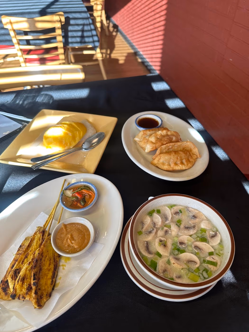 Lotus Thai House photo 2
