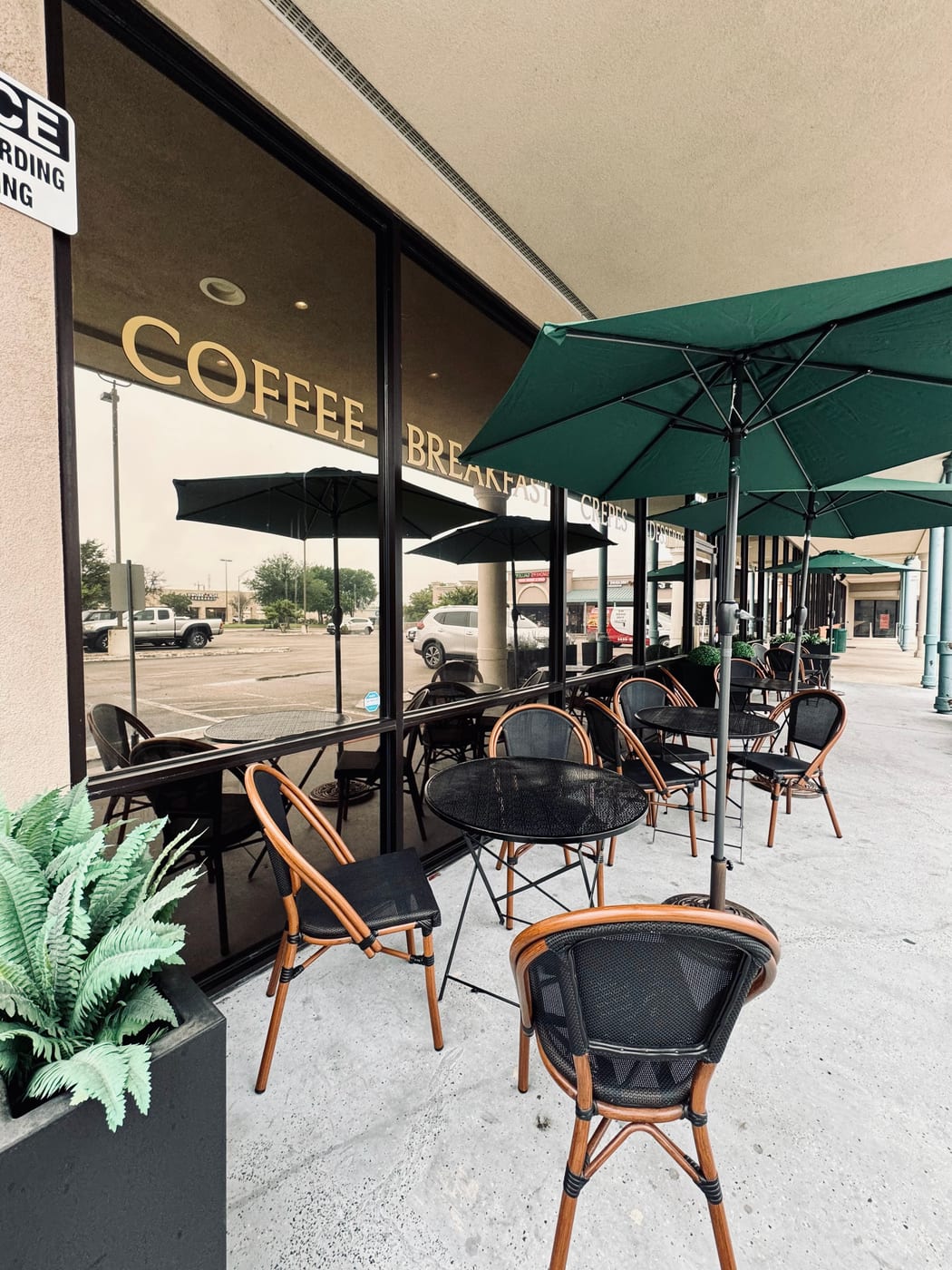 LOVA CAFE