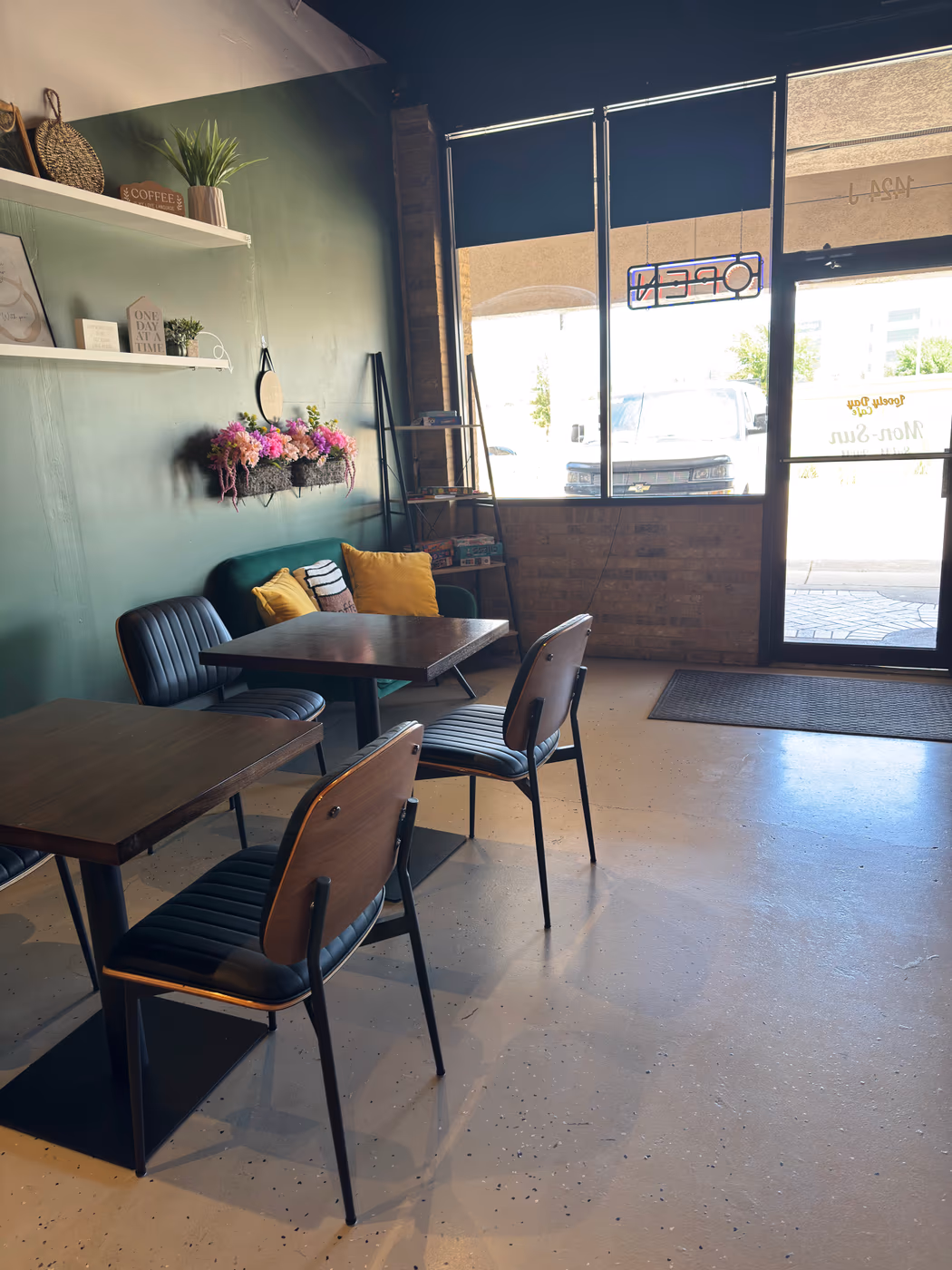 Lovely Day Cafe photo 3