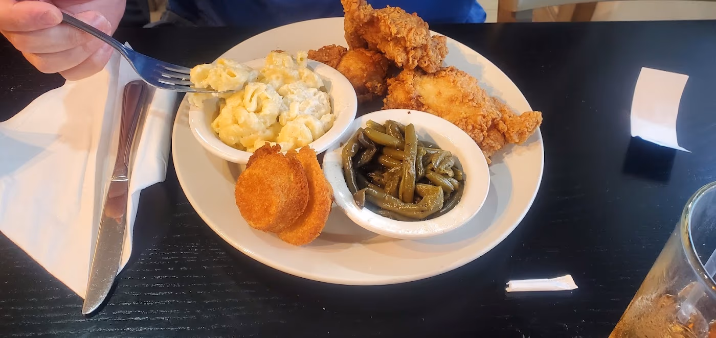 Loyd Have Mercy Restaurant photo 4