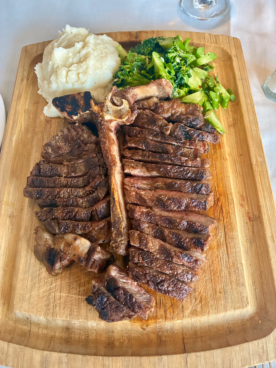Luce Restaurant