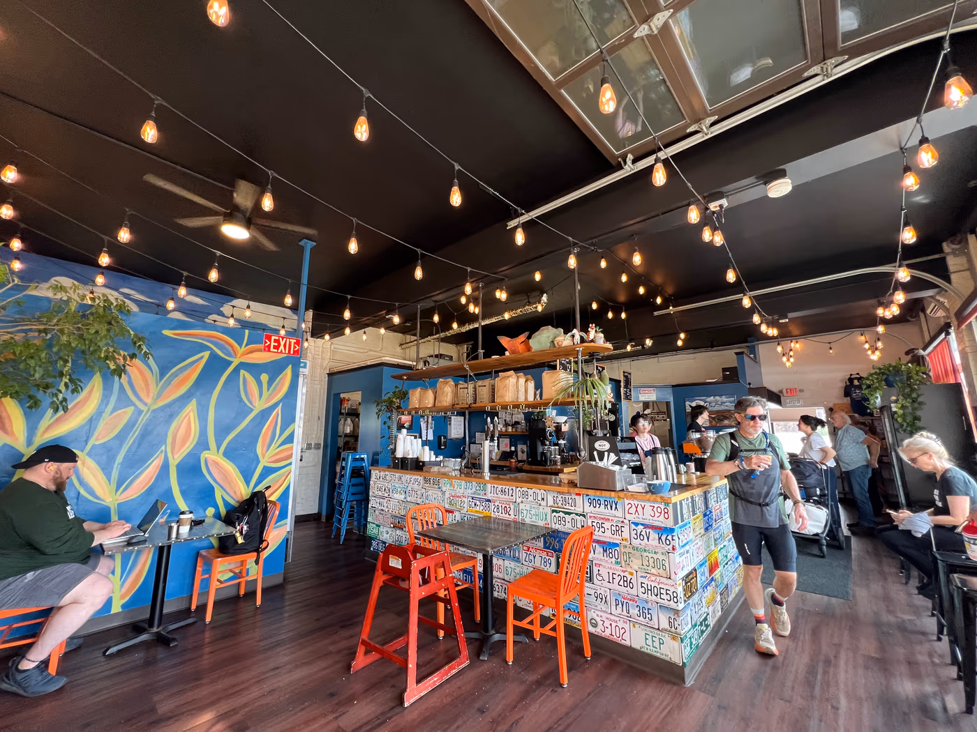 Lucky's Coffee Garage photo 3