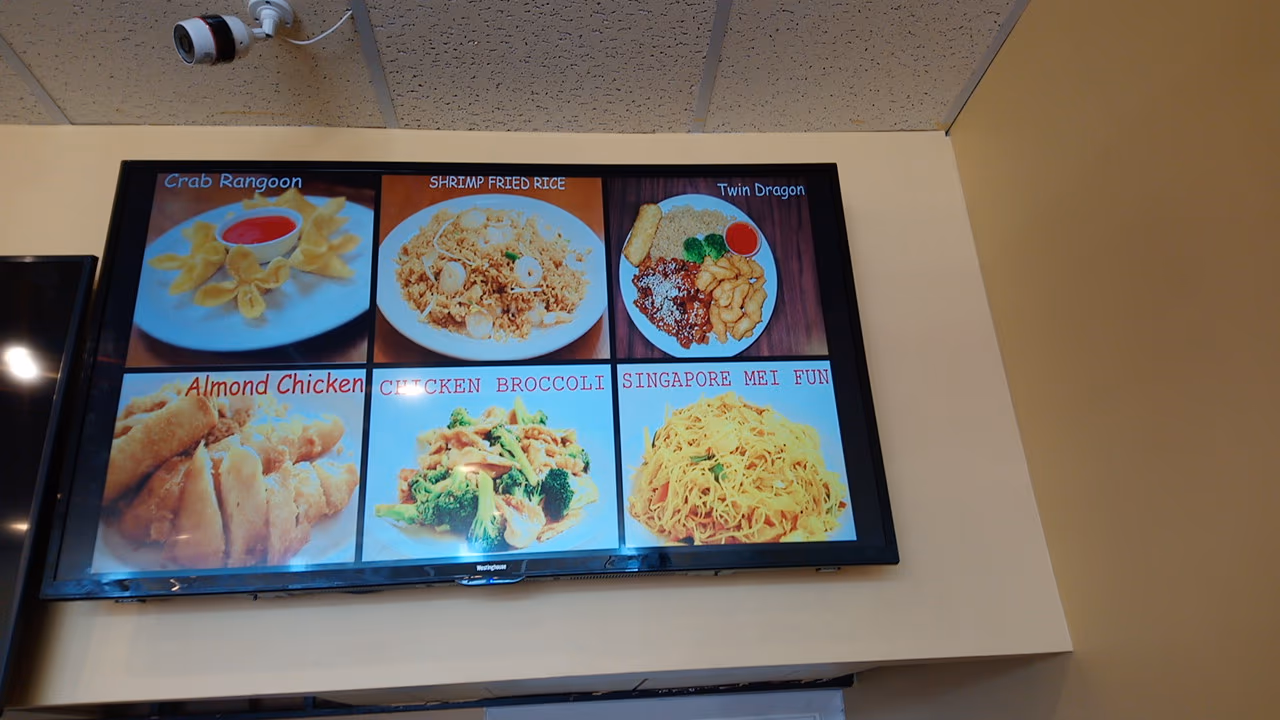 Lucky Wok photo 4