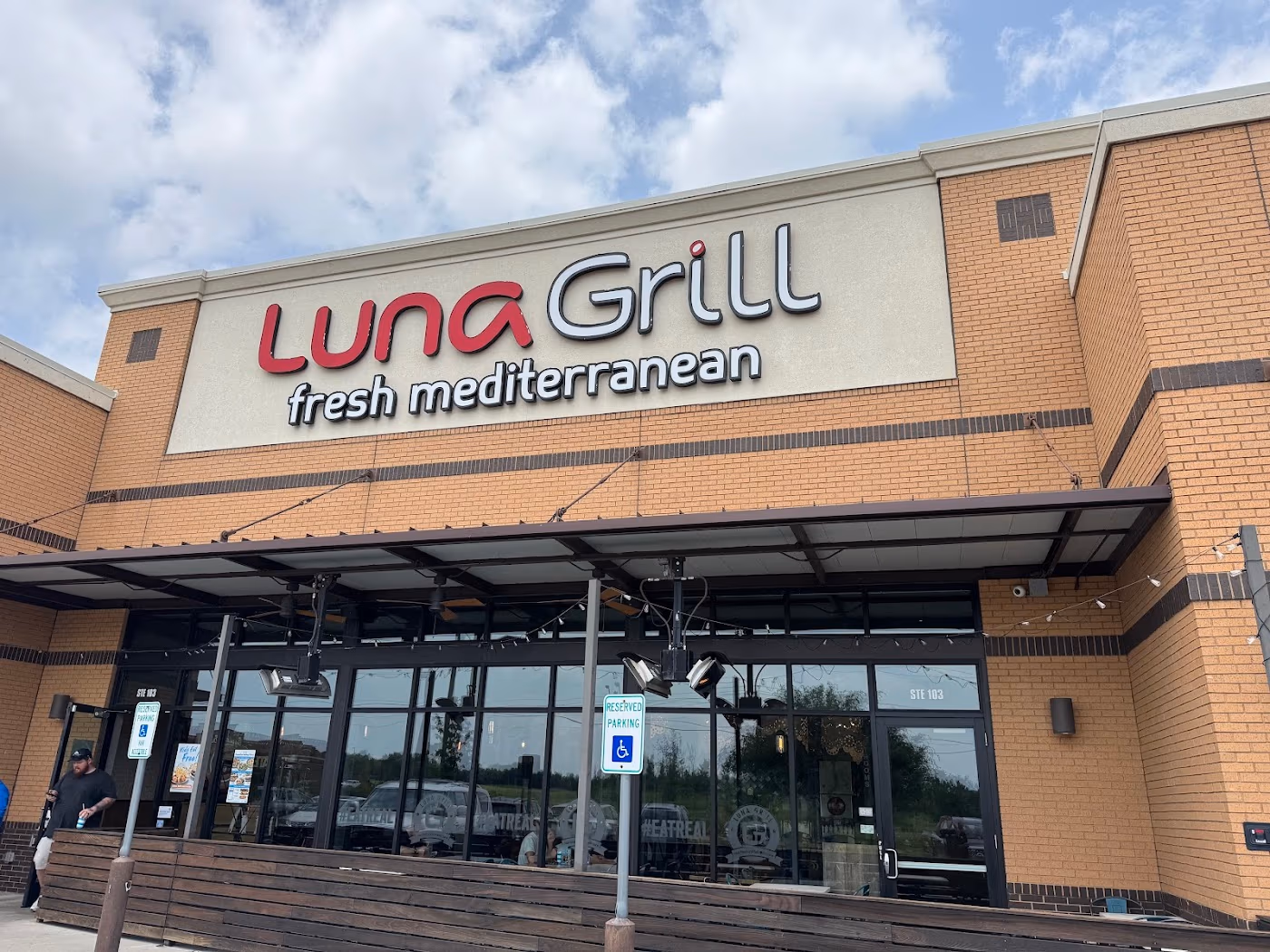 Luna Grill Mansfield photo 3