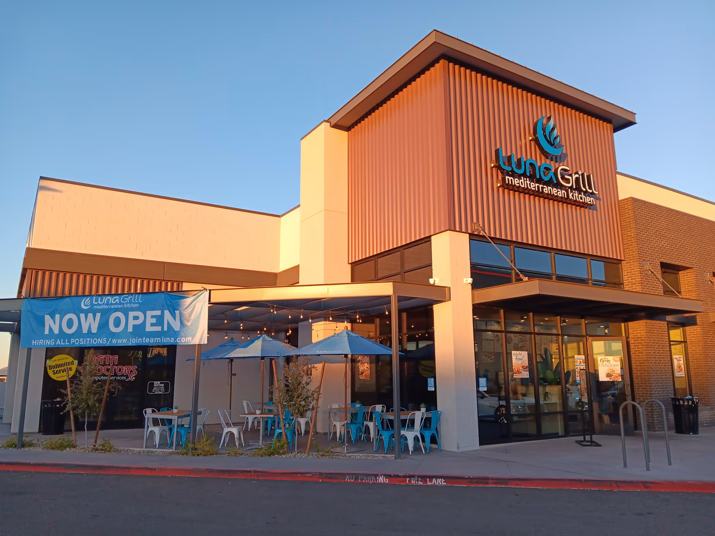 Luna Grill Mesa