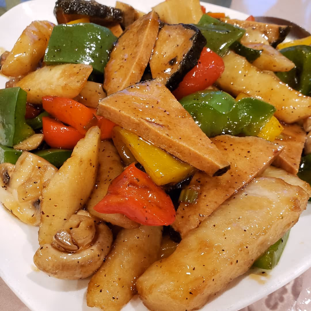 Lunar Feast Veggie Cuisine photo 4