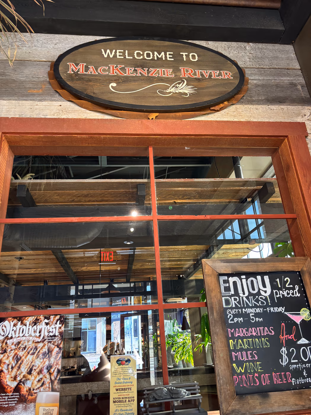 MacKenzie River Pizza, Grill & Pub