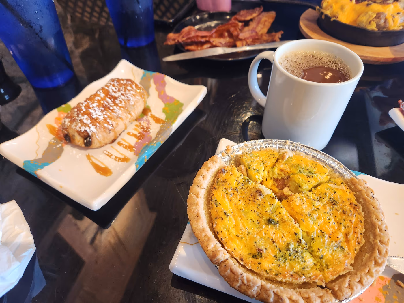 Mad Hatter Cafe photo 3