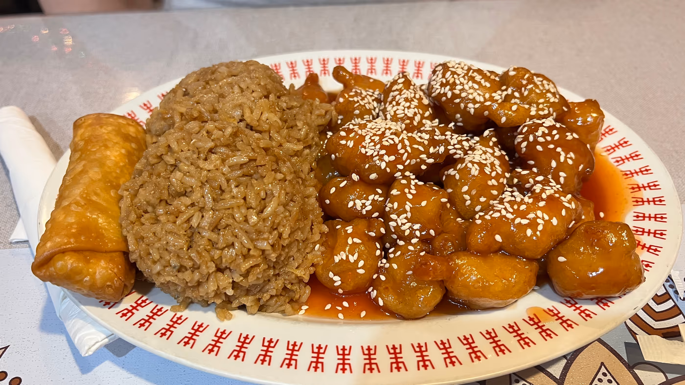 Magic Wok | Chinese • Calera photo 2
